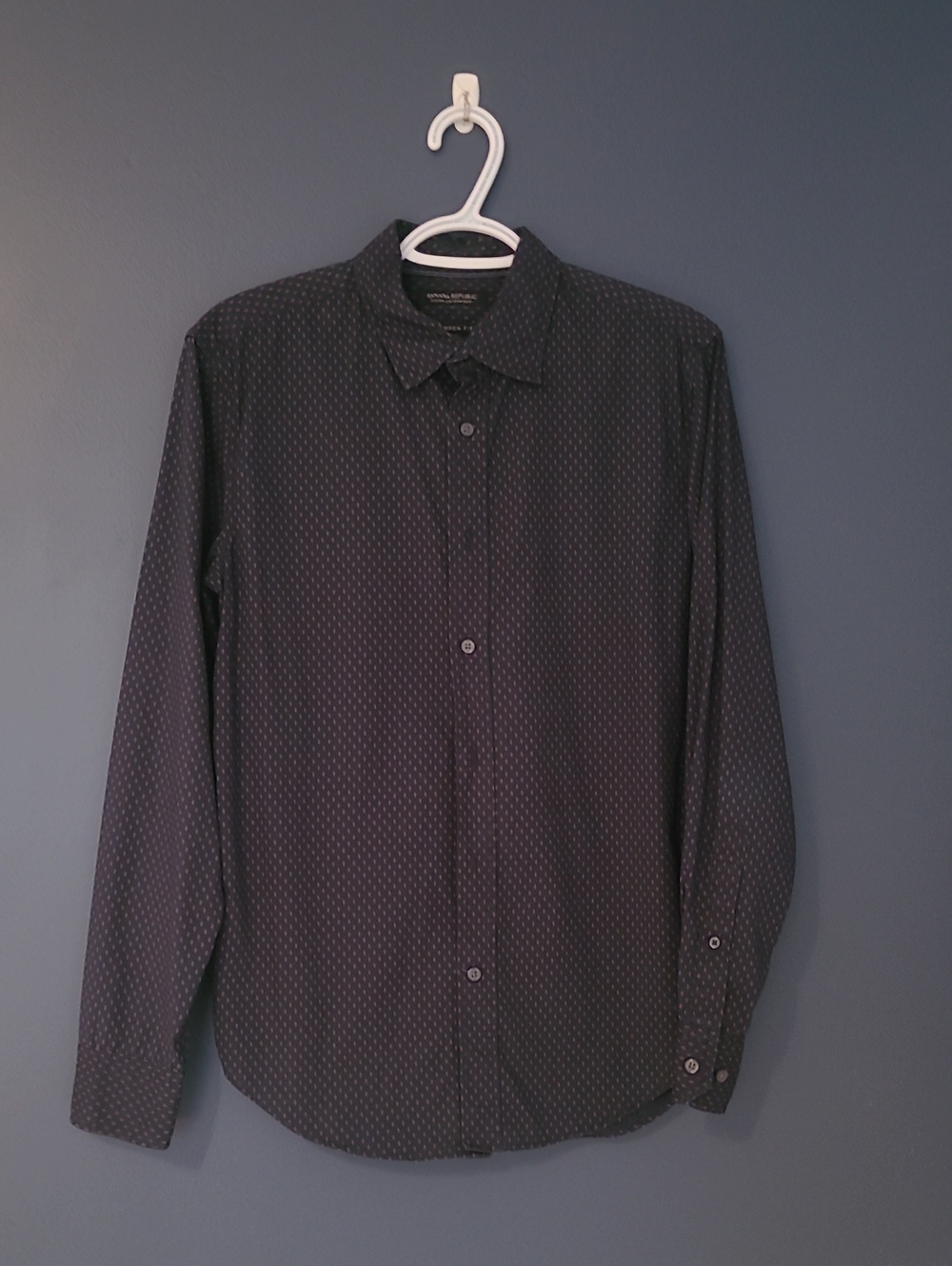 Banana Republic Black Dot-Pattern Button-Down Shirt